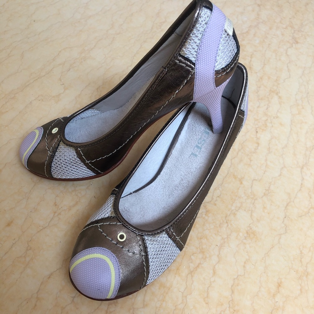 Diesel leather pumps